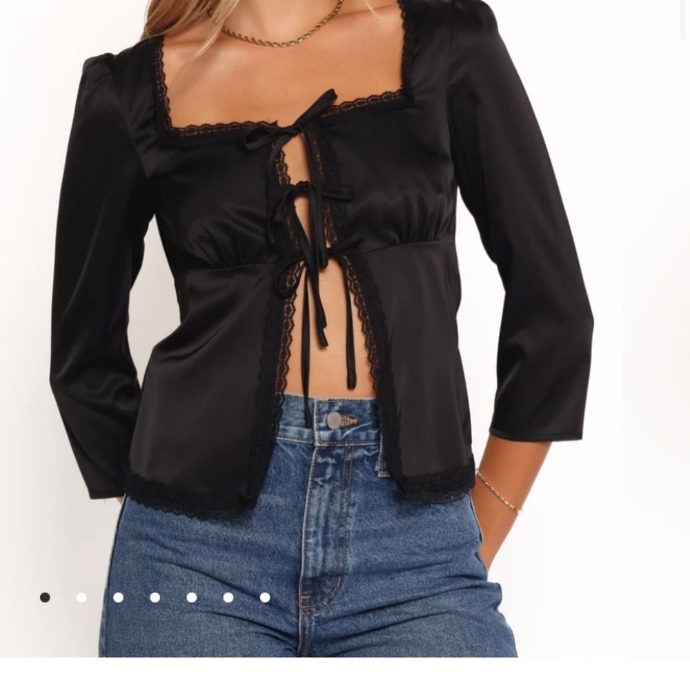 Petal & Pup blouse